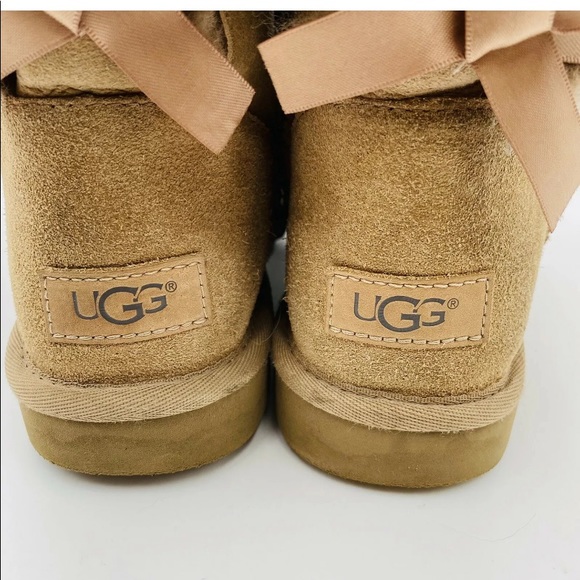 UGG Bailey Bow II - Picture 8 of 9